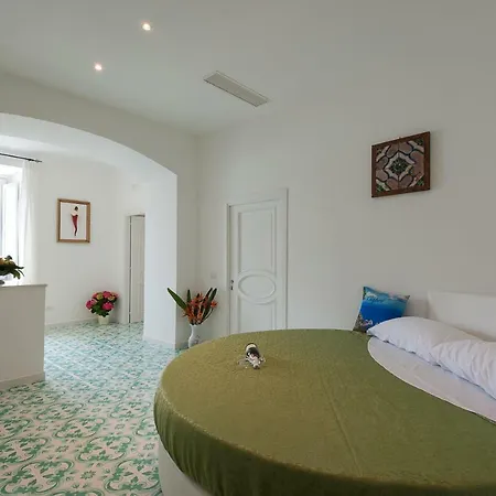 Surriento Bed & Breakfast 3*