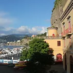 Couette-café Surriento Sorrente