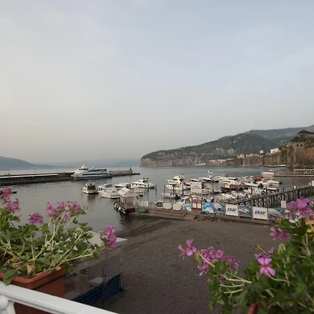 Surriento סורנטו